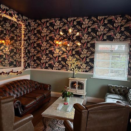 Blue Boar Inn Азерстоун Экстерьер фото