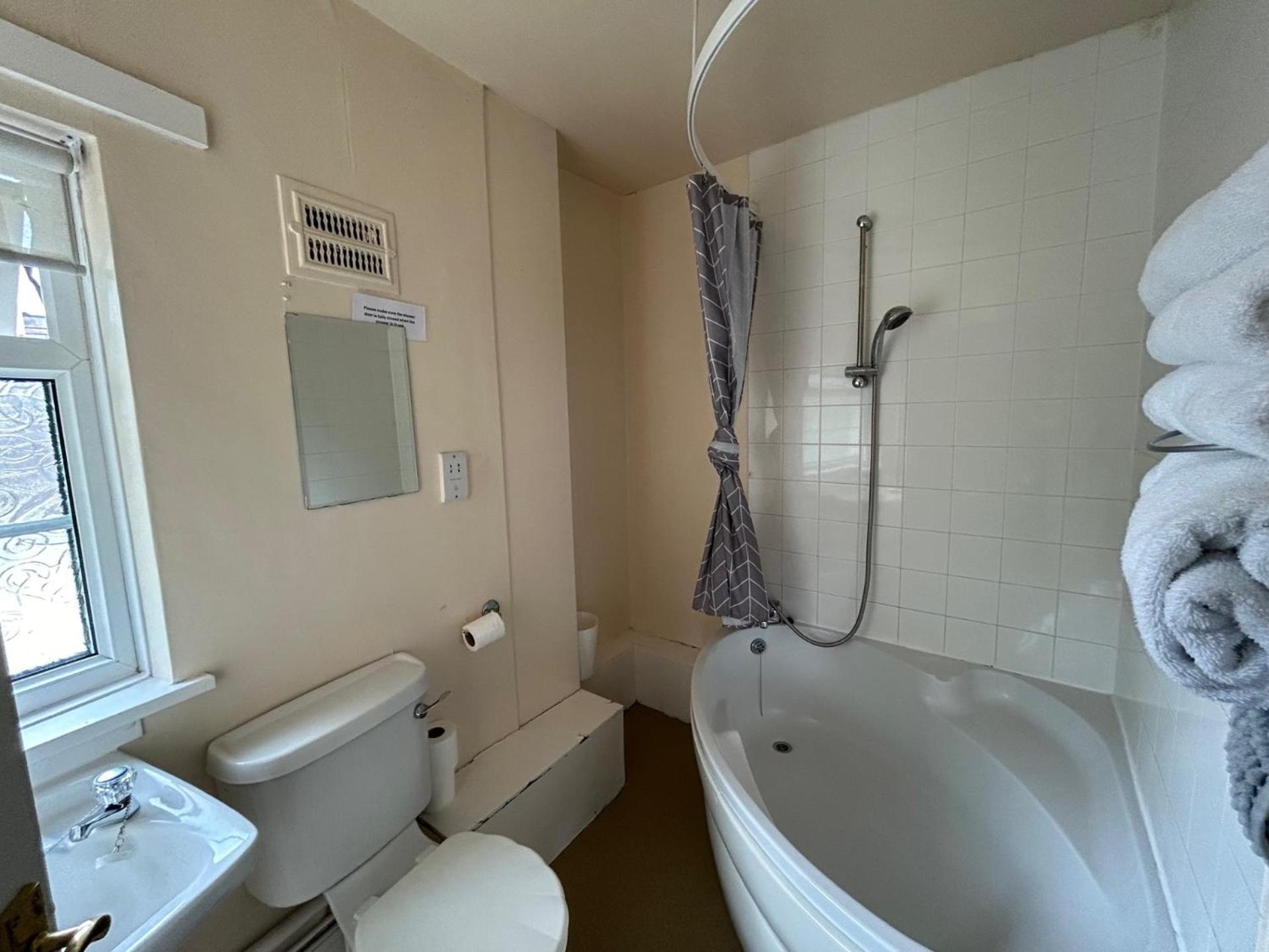 Blue Boar Inn Азерстоун Экстерьер фото